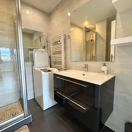 Appt Lumineux Avec Terrasse Cœur De 35 M² * Saint-Raphaël
